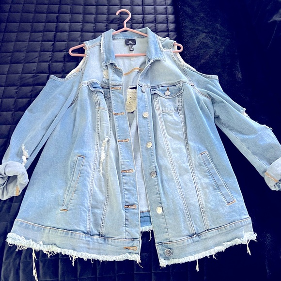 Jordan Woods plus size Jean jacket - Picture 2 of 4